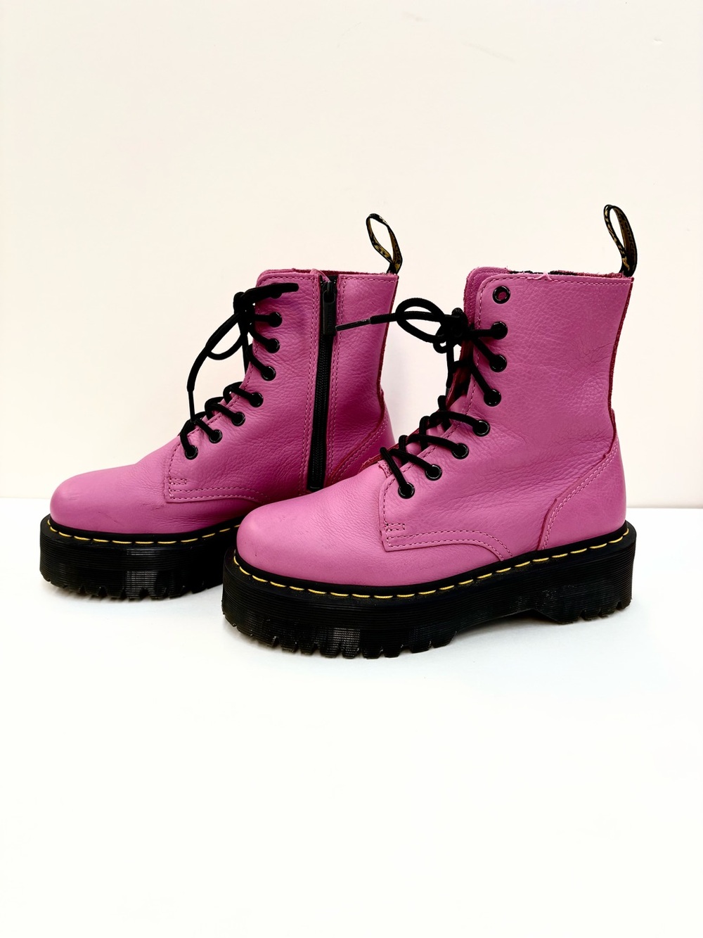 Dr. Martens Women’s 7 Jadon III Pisa Thrift Pink Leather Platform Boots